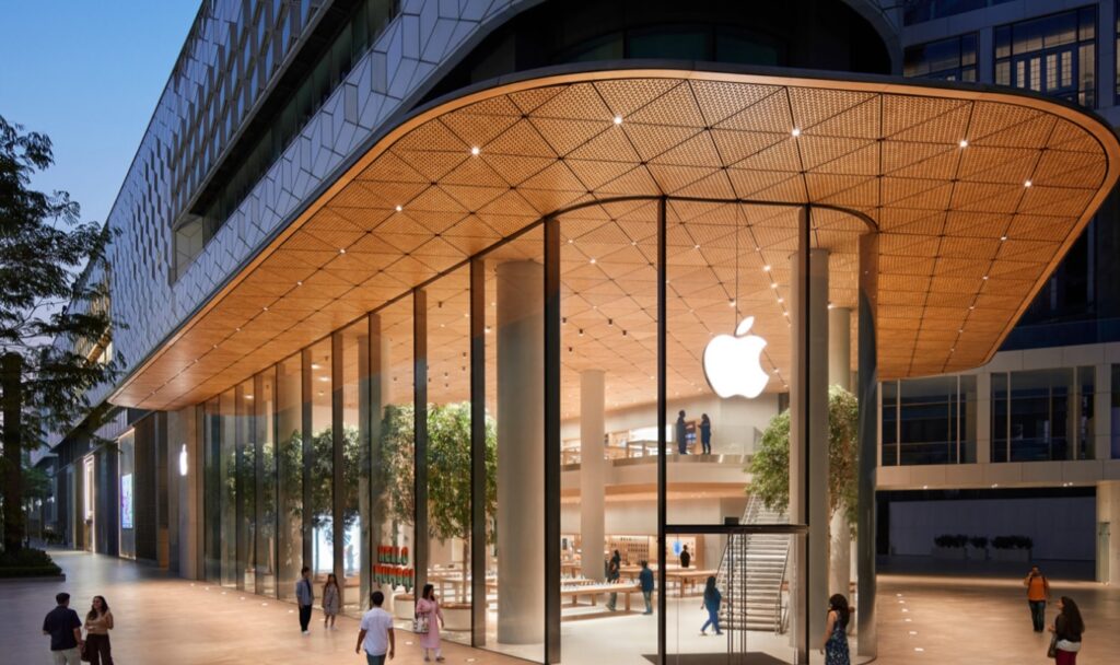 230418130007_apple mumbai