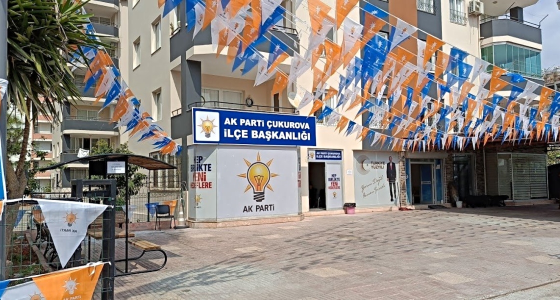AKP, Άδανα.