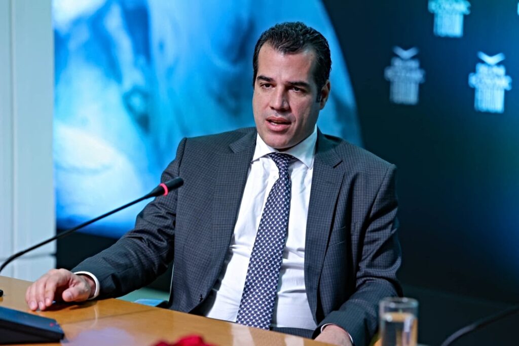 Πλεύρης κατά Κασσελάκη για το «θέλουμε ν