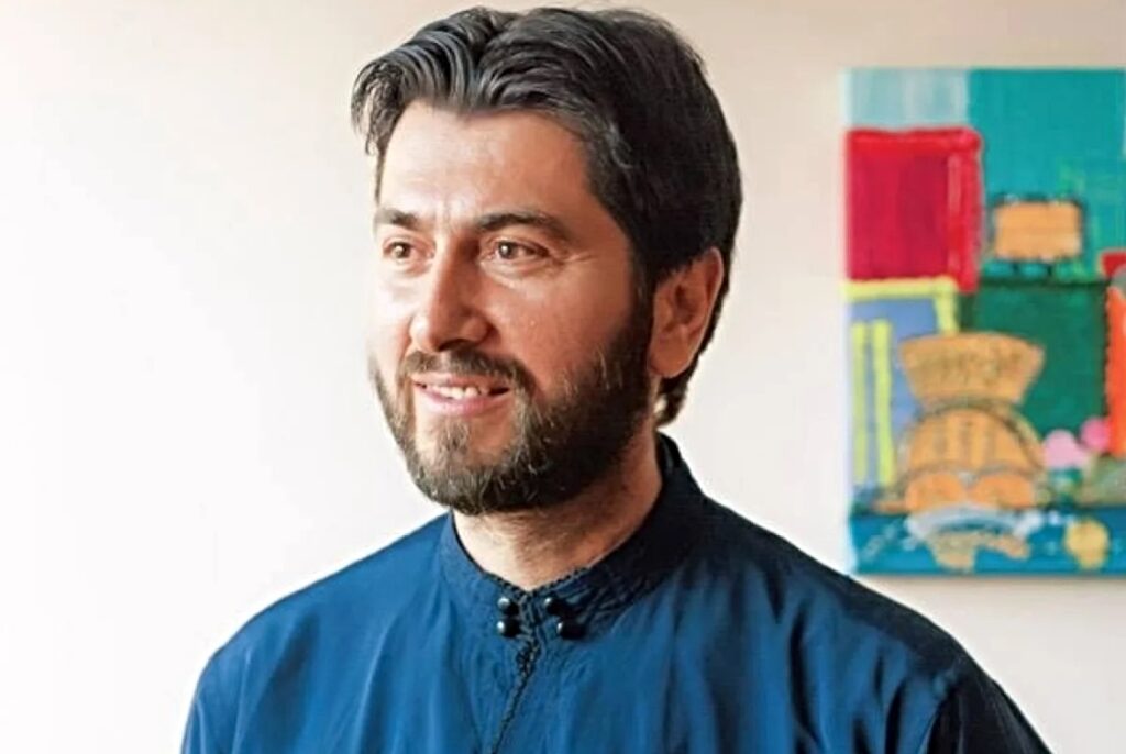 «Κιβωτός του Κόσμου», πατήρ Αντώνιος