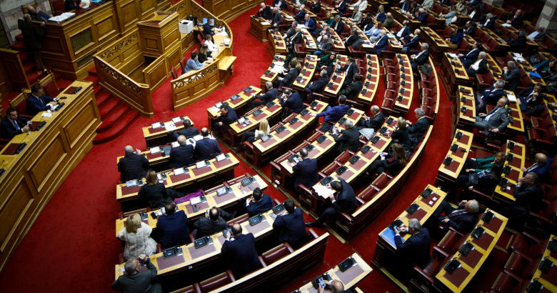 Εκλογές 2023: Ποιους διάσημους υποψήφιους διάλεξαν φέτος τα κόμματα