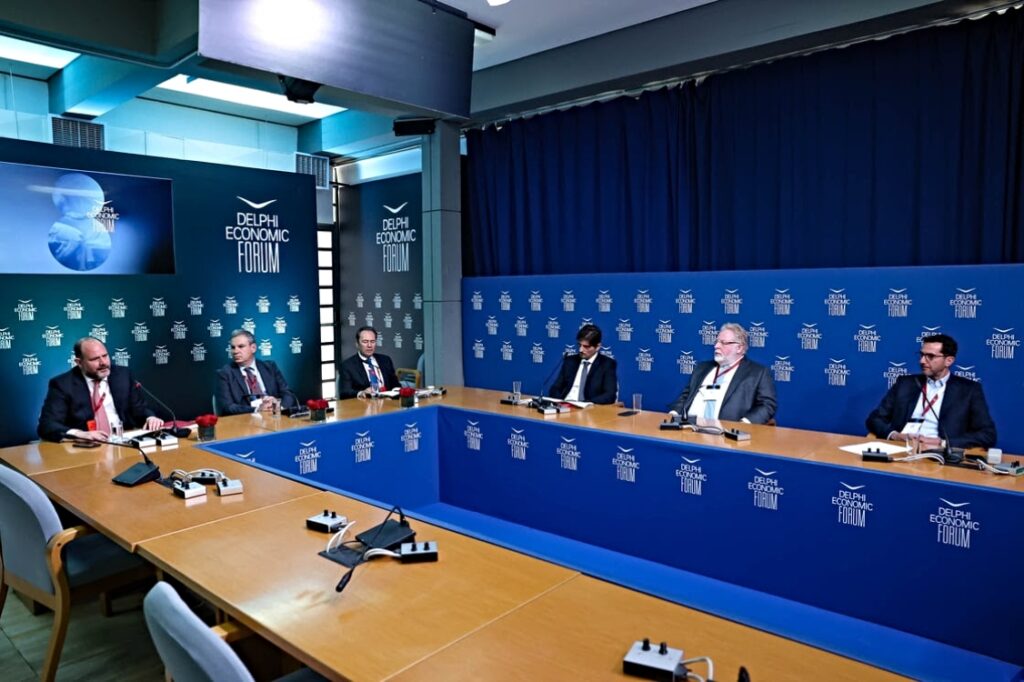 Η ελληνική φαρμακοβιομηχανία στο Οικονομικό Φόρουμ των Δελφών.