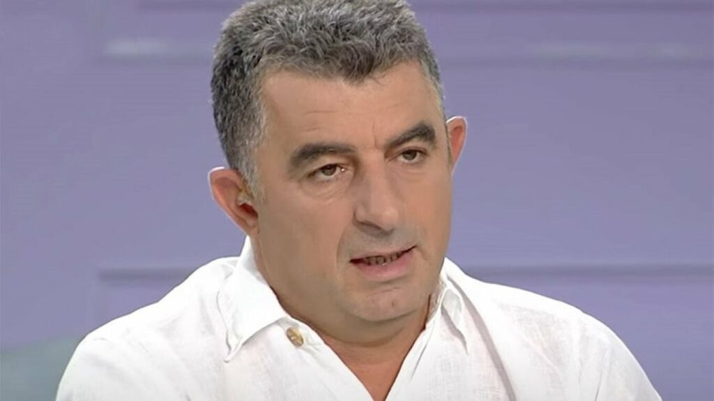 Μητέρα του Γιώργου Καραϊβάζ: Θέλω να βρουν τον εντολέα και μετά ας κλείσω τα μάτια μου