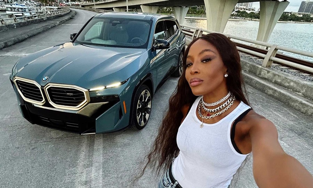 Η μεγάλη επιστροφή της Naomi Campbell με BMW