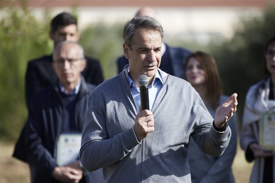 Μητσοτάκης από Κηφισιά: Η ΝΔ με Πρωτομαγιά, ο Τσίπρας με Πρωταπριλιά