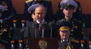 Πούτιν για την Ημέρα της Νίκης: Οι δυτικές ελίτ πολεμούν κατά της Ρωσίας