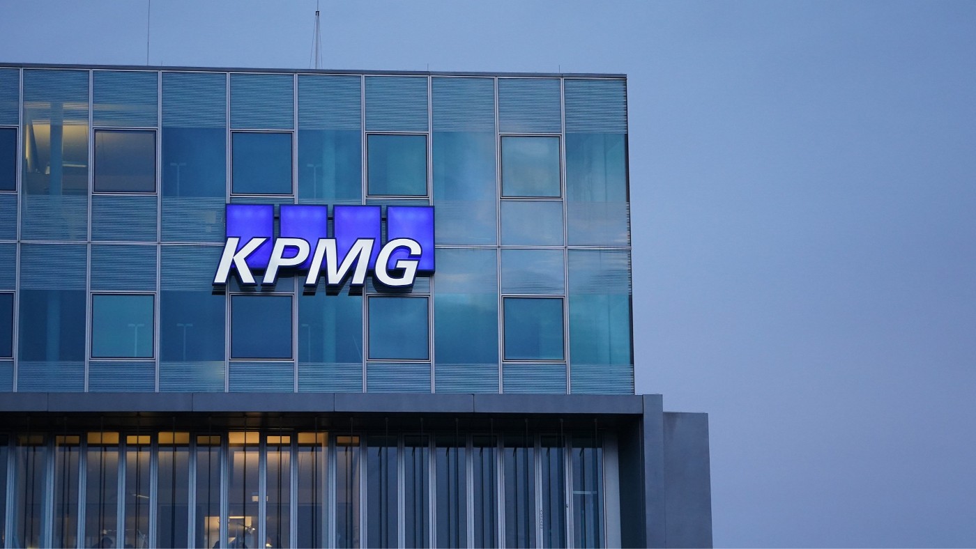 KPMG: Δυσκολίες για το ενεργειακό σύστημα εν μέσω γεωπολιτικών και περιβαλλοντικών κρίσεων