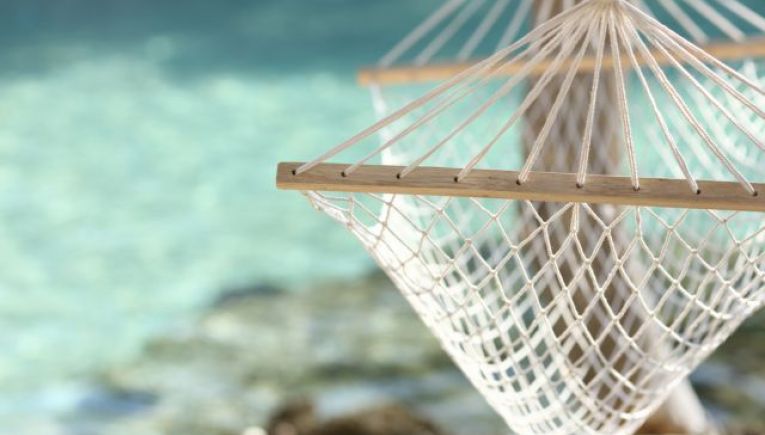 Ακριβότερες από κάθε άλλη χρονιά φέτος οι διακοπές