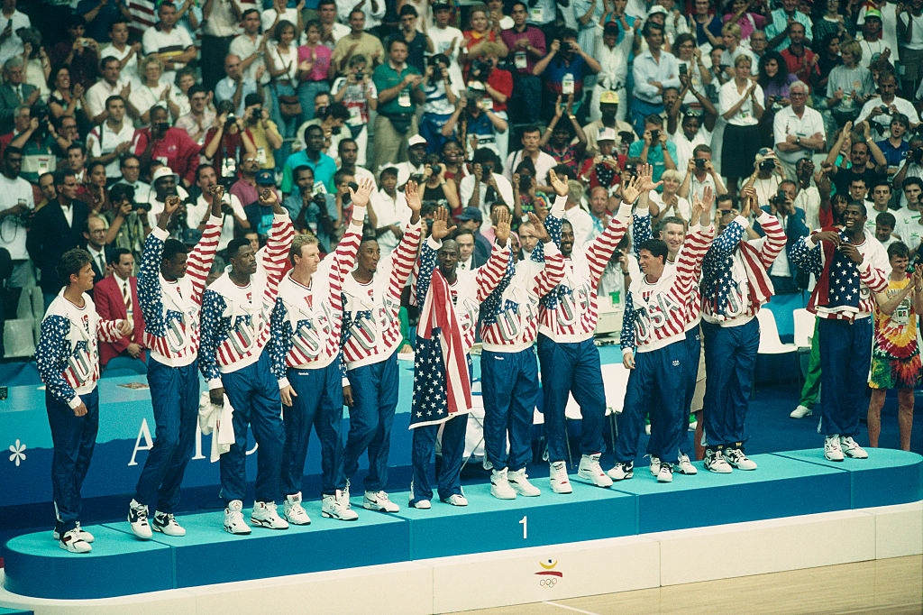 230512192555_gettyimages-635222487