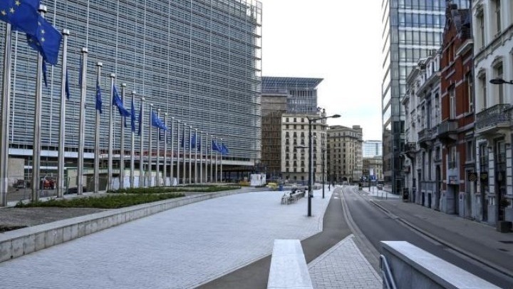 230517184216_eu