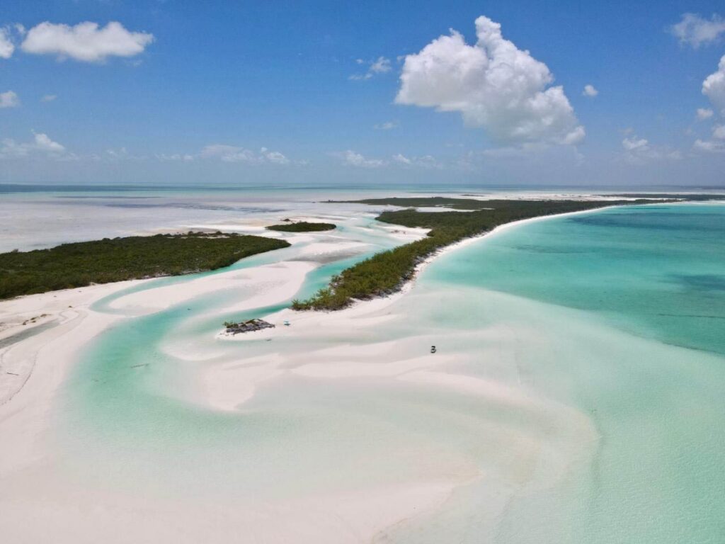 Haines Cay, Μπαχάμες