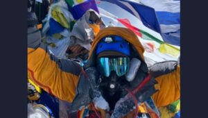 Μάριος Γιαννάκου: Κατέκτησε την κορυφή του Έβερεστ - Η ανάρτησή του