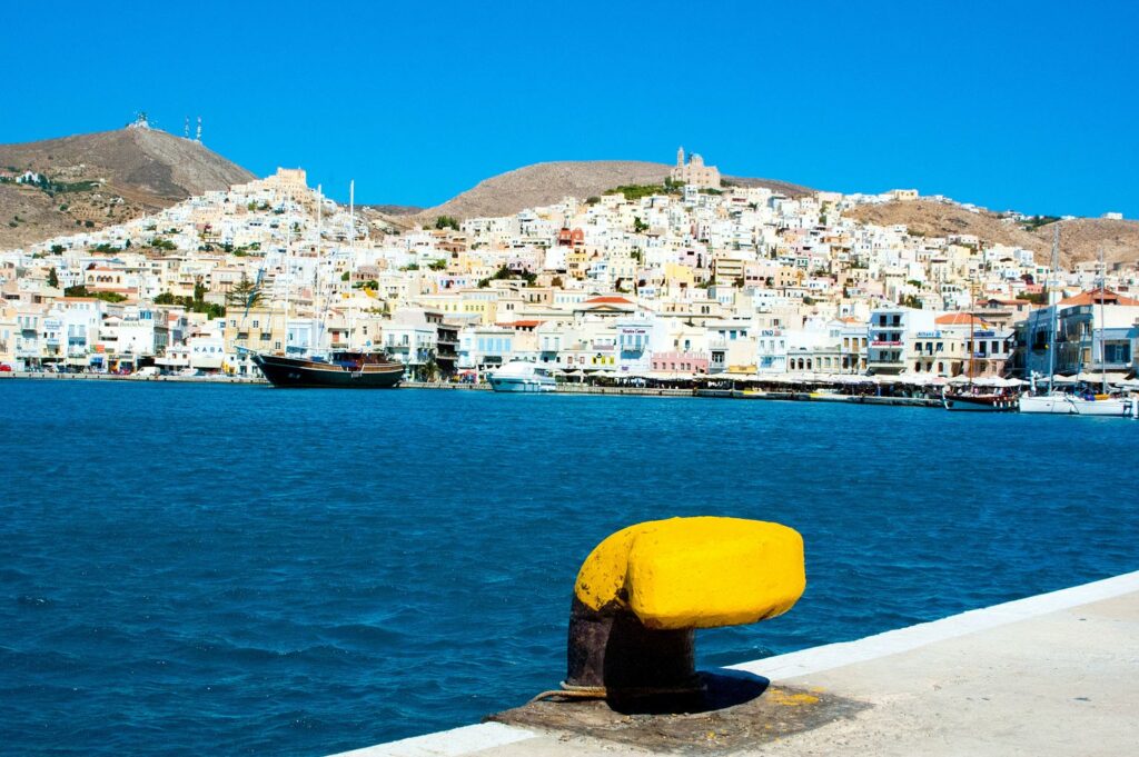 230521175209_siros