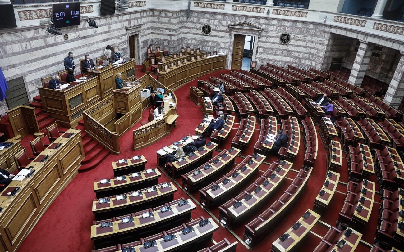 Οι 71 γυναίκες που εκλέγονται στη νέα Βουλή
