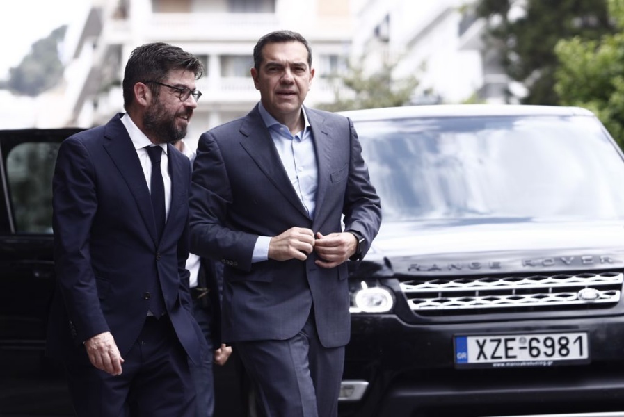 Τσίπρας: Οδυνηρό το εκλογικό αποτέλεσμα - Αναλαμβάνω την ευθύνη και ζητώ συγγνώμη από τους ανθρώπους του ΣΥΡΙΖΑ
