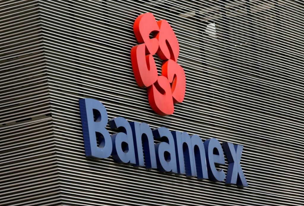 230524160717_Banamex
