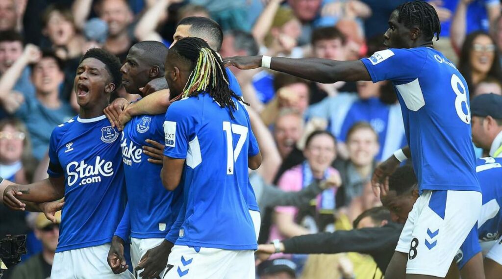 Premier League: Σώθηκε η Έβερτον - Υποβιβασμός για τη Λέστερ!