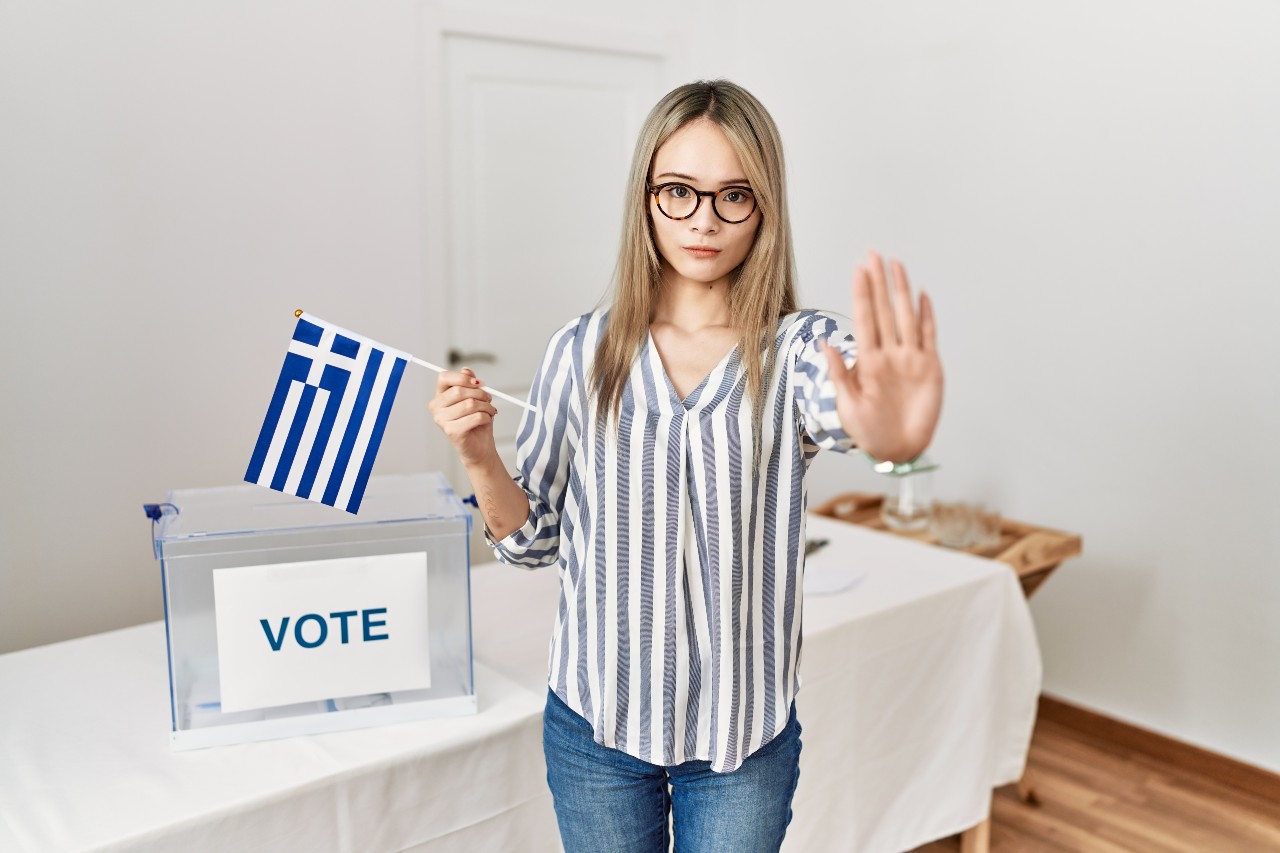 Εκλογές 2023: Πώς ψήφισαν οι νέοι 17 - 34 ετών