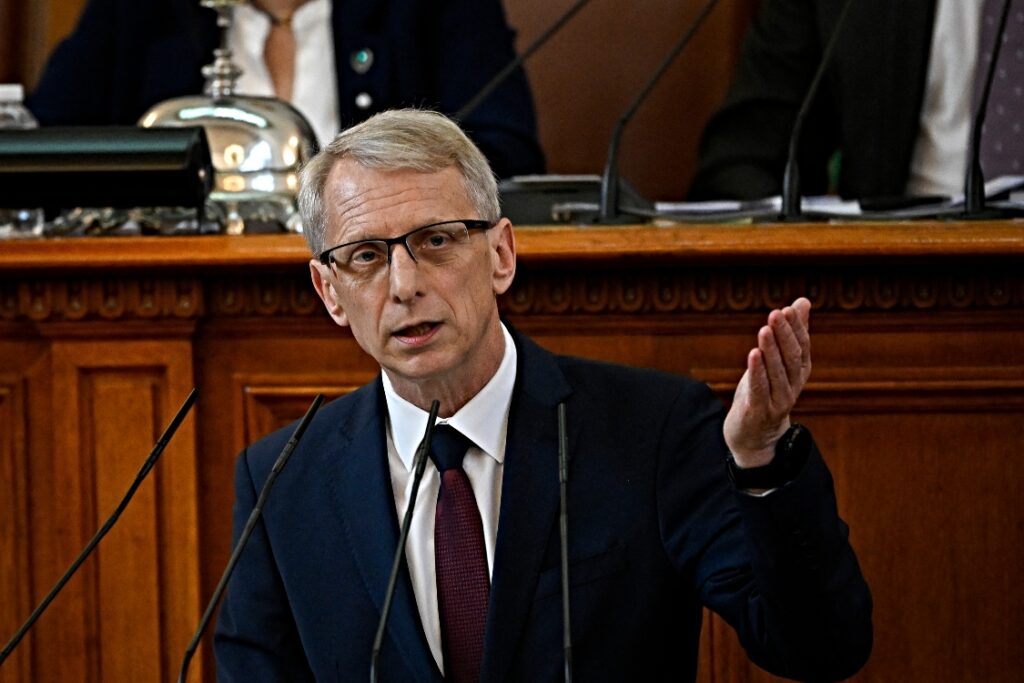 Βουλγαρία, Νικολάι Ντένκοφ.