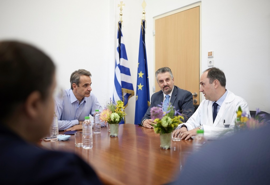 Μητσοτάκης στον «Άγιο Σάββα»: Το ΕΣΥ παρά τις αδυναμίες του πολλές φορές λειτουργεί σε επίπεδα αξιοζήλευτα