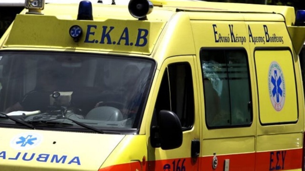 Χαλκιδική: Ξεψύχησε 63χρονη τουρίστρια στο πεζοδρόμιο – Καταγγελίες για καθυστέρηση του ασθενοφόρου
