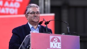 Κουτσούμπας: Οι εργαζόμενοι δεν είναι μηχανές - Την εποχή της Τεχνητής Νοημοσύνης είναι ρεαλιστικό να μειωθεί ο εργάσιμος χρόνος