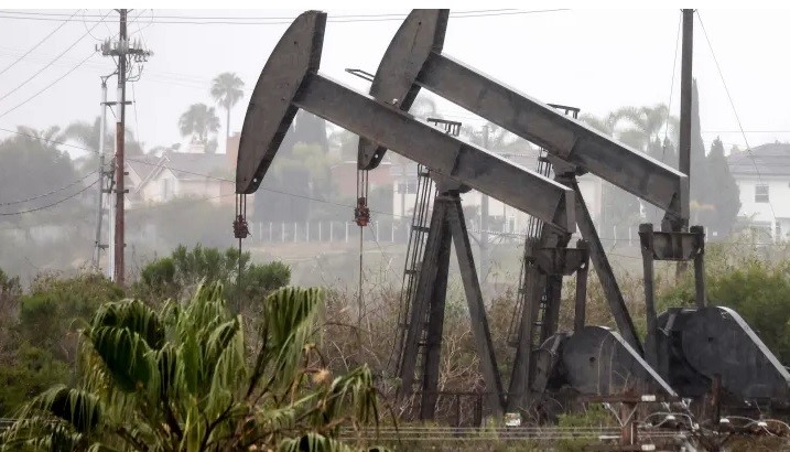 230623165433_oil