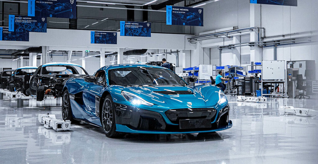 To πρώτο Rimac Νevera των 2,5 εκατ. ευρώ βολτάρει στη Νέα Υόρκη