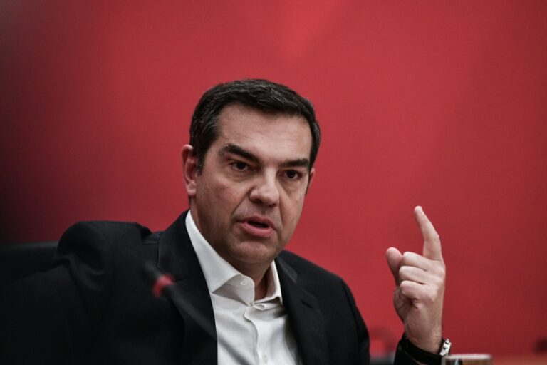 Ραγδαίες εξελίξεις στο ΣΥΡΙΖΑ: Στις 12:30 δηλώσεις του Αλέξη Τσίπρα στο Ζάππειο