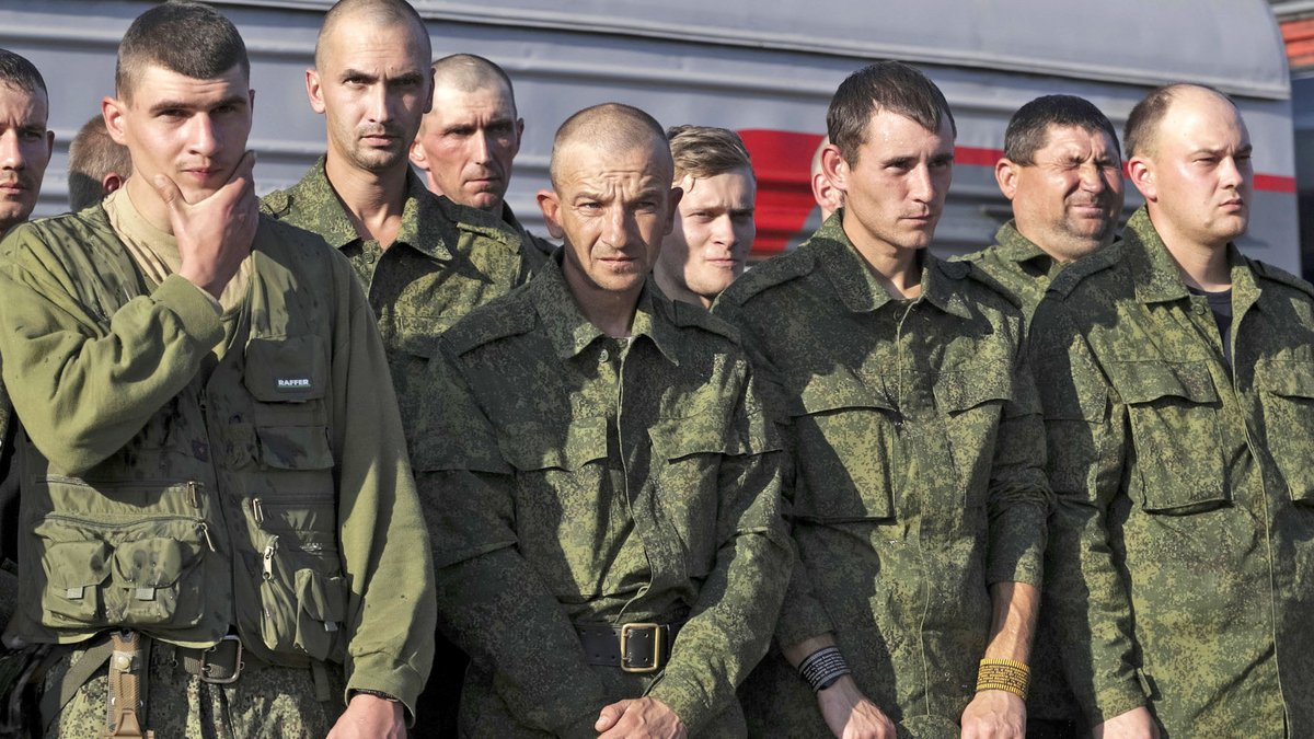 Ο Πούτιν θα αυξήσει τους μισθούς στους στρατιωτικούς κατά 10,5%