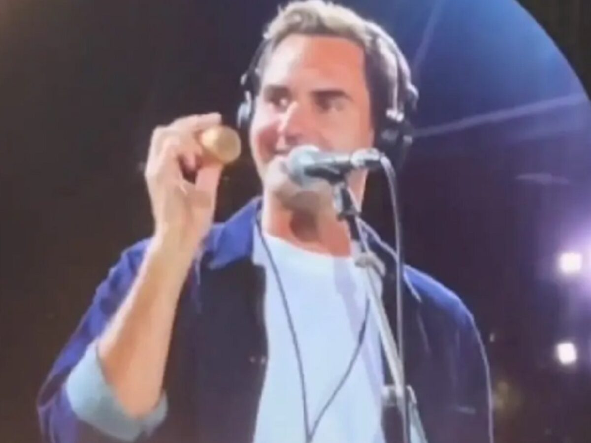 Ρότζερ Φέντερερ: Ανέβηκε στη σκηνή και τραγούδησε με τους Coldplay
