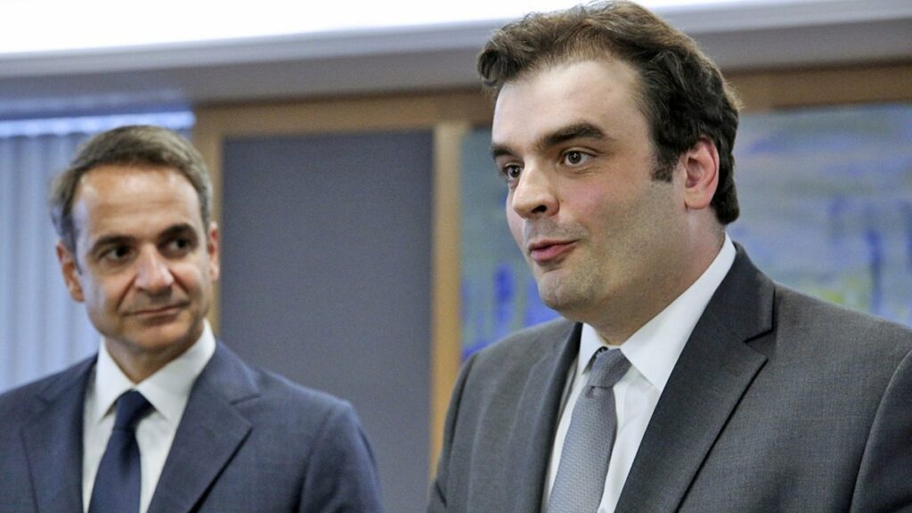 Μητσοτάκης: Σύσκεψη με Πιερρακάκη στο Μαξίμου για το σχέδιο αναβάθμισης της Παιδείας