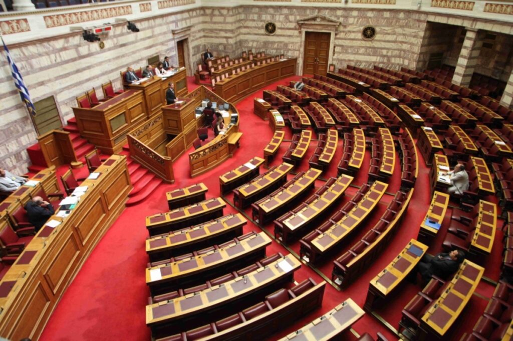 Το πρώτο πολυνομοσχέδιο της κυβέρνησης θα περάσει σε δημόσια διαβούλευση - Τα μέτρα που αναφέρονται