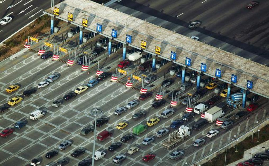 Στις 17/7 οι δεσμευτικές προσφορές για την Αττική Οδό