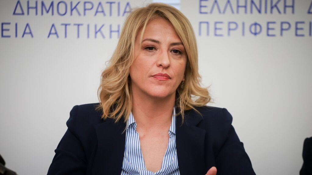 Ρ. Δούρου: «Νέα προκλητική παρουσία τουρκικής φρεγάτας στην Κάσο»