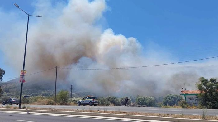 Ποιοι δρόμοι είναι κλειστοί στα Δερβενοχώρια λόγω της φωτιάς