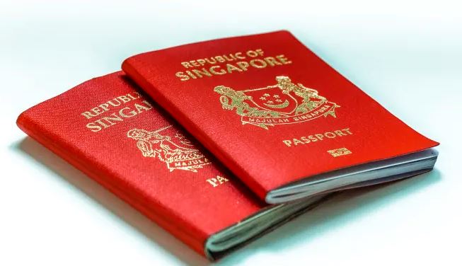 Αυτό είναι το ισχυρότερο διαβατήριο στον κόσμο - Σε ποια θέση βρίσκεται η Ελλάδα