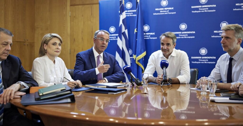 Μητσοτάκης: Στις αρχές του 2024 τα πρώτα 250 ηλεκτροκίνητα λεωφορεία - Έρχεται και το Μετρό της Θεσσαλονίκης