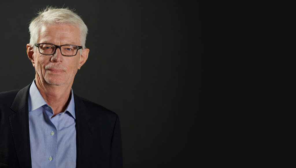 H Ελλάδα καίγεται και ο Αρίστος Δοξιάδης ασχολείται με τα... Air Condition