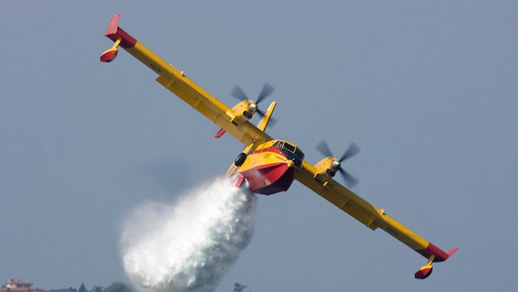 Πτώση Canadair στην Κάρυστο