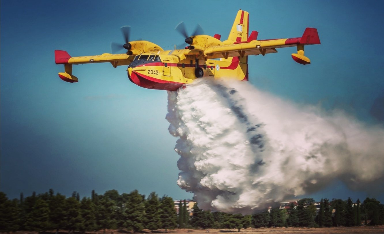 Κομισιόν: Χρηματοδοτεί την αγορά 12 πυροσβεστικών αεροπλάνων
