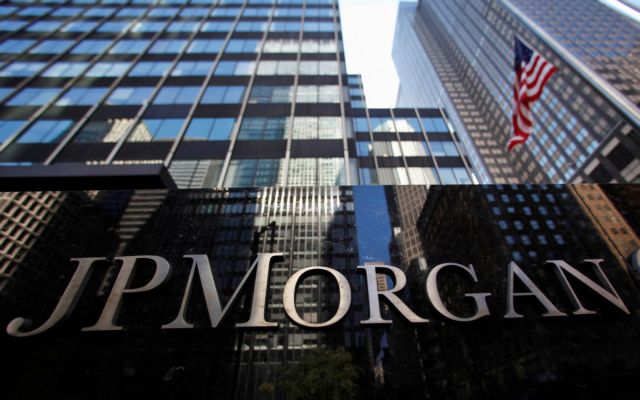 JP Morgan: Ποντάρει στα ελληνικά ομόλογα - Ανάπτυξη 2,3% το 2025
