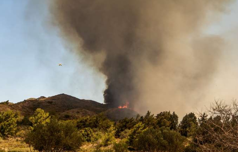 Φωτιά στην Εύβοια: Ξέσπασε σε αγροτοδασική έκταση στην Κύμη