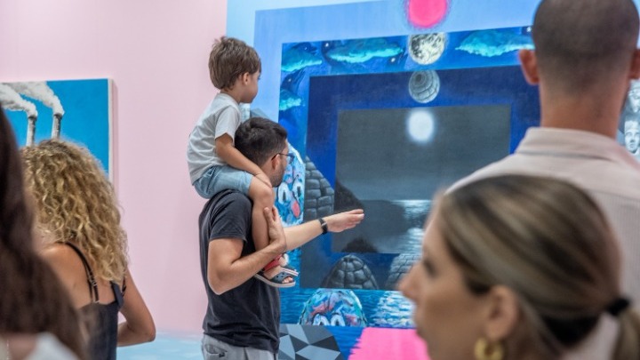 230803174735_artathina
