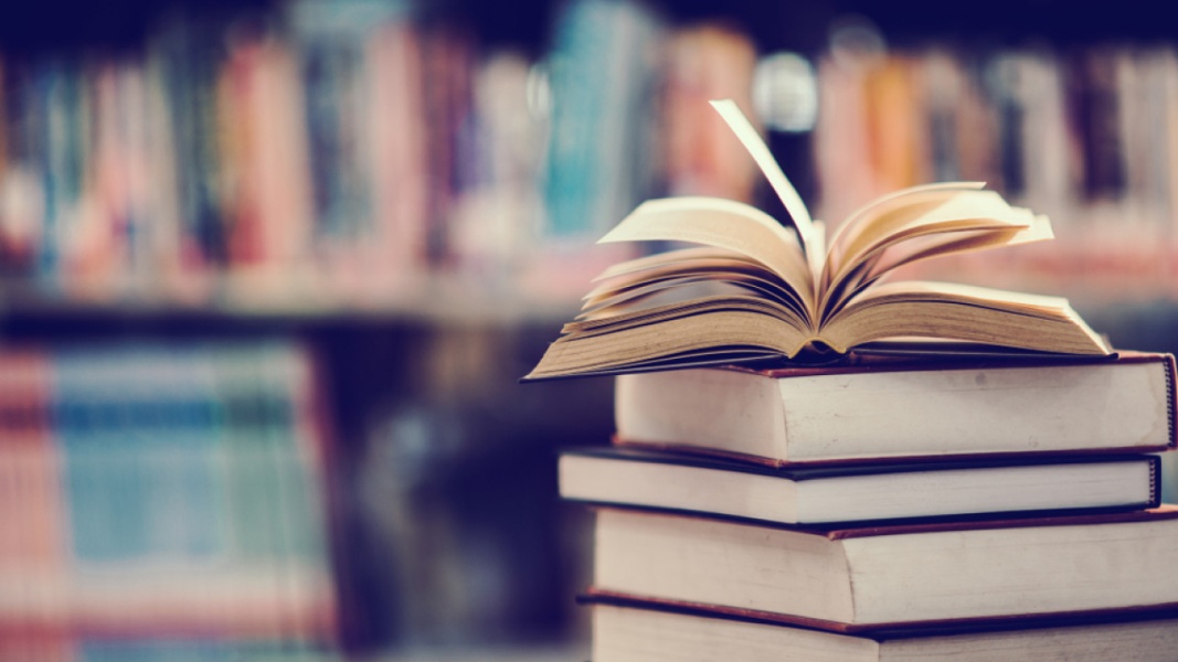 ΔΥΠΑ: Μέχρι την Κυριακή οι αιτήσεις για voucher βιβλίων με 25% αυξημένη αξία