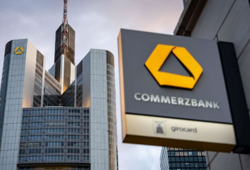 Ράλι 15% για τη μετοχή της Commerzbank, εξαγορά μεριδίου από την Unicredit