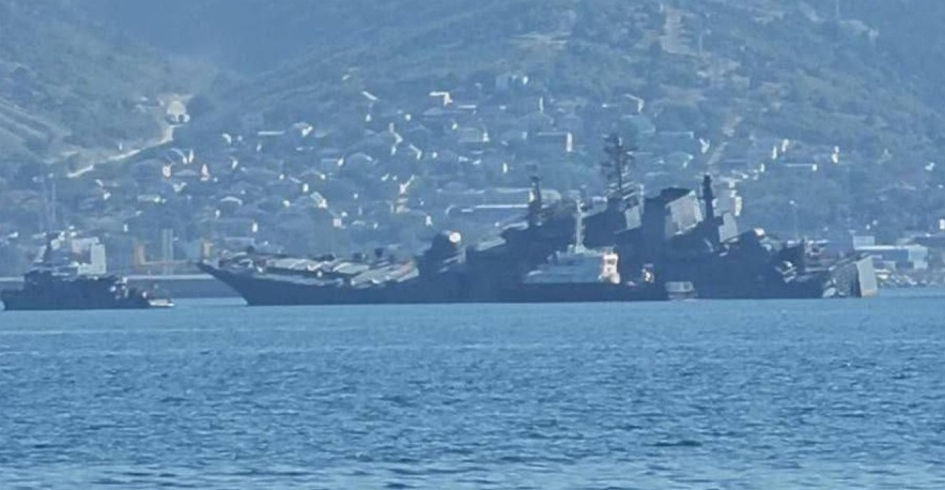 Πόλεμος στην Ουκρανία: Σοβαρές ζημιές σε πλοία του Βόρειου Στόλου της Ρωσίας από επίθεση με drones σε δύο λιμάνια