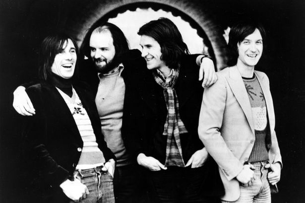 230805200950_0_The_Kinks