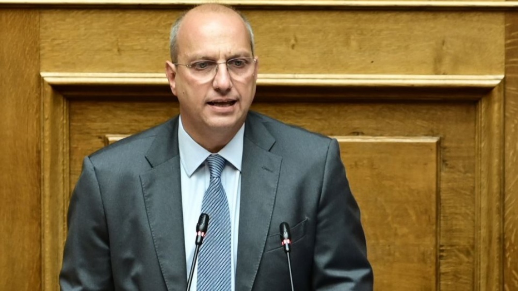 Αναβλήθηκε η συνάντηση του Οικονόμου με τον ΥΠΕΞ της Αλβανίας - Επέστρεψε στην Αθήνα ο υπουργός
