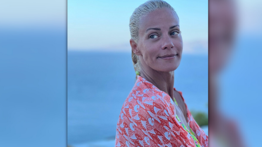 Ζέτα Μακρυπούλια: Ποζάρει άβαφη στο Instagram